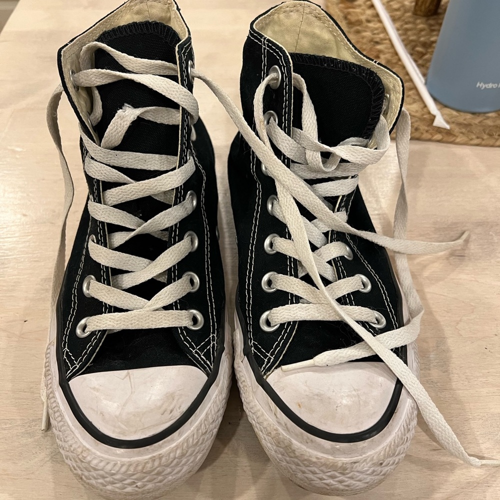 Black Converse
